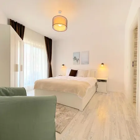 Rolizo 3* Brasov