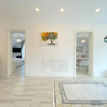 Rolizo Guest house
