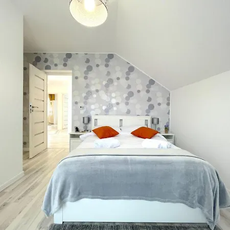 Rolizo 3* Brasov